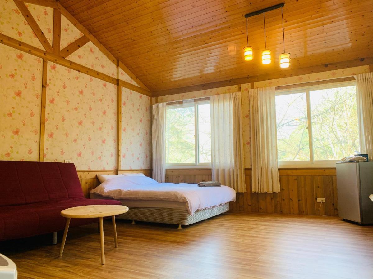 Ferienwohnung 森之秘湯 Mhuwe Hotspring Renai Exterior foto